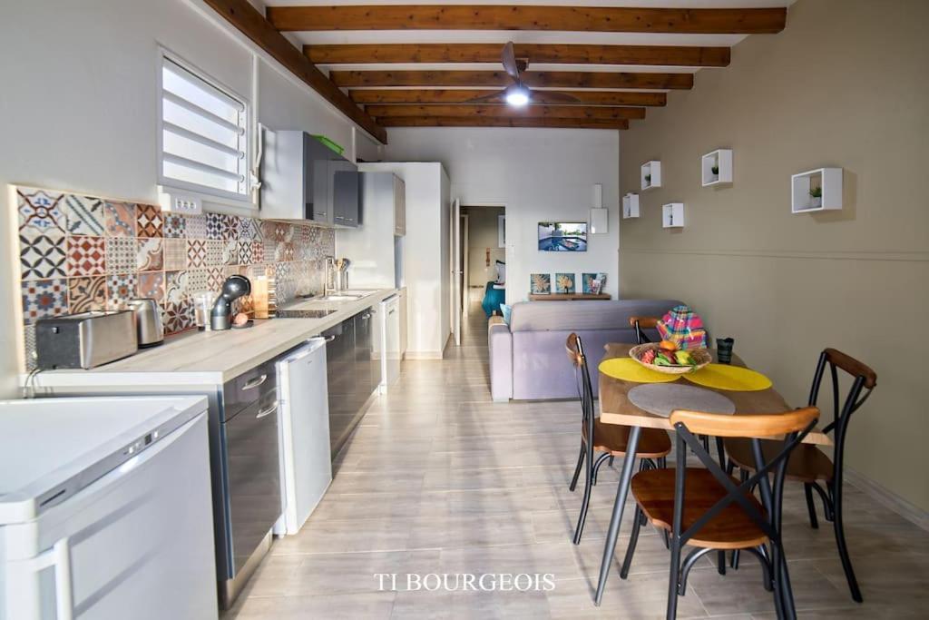 Le Ti Bourgeois Appartement Riviere-Salee Buitenkant foto